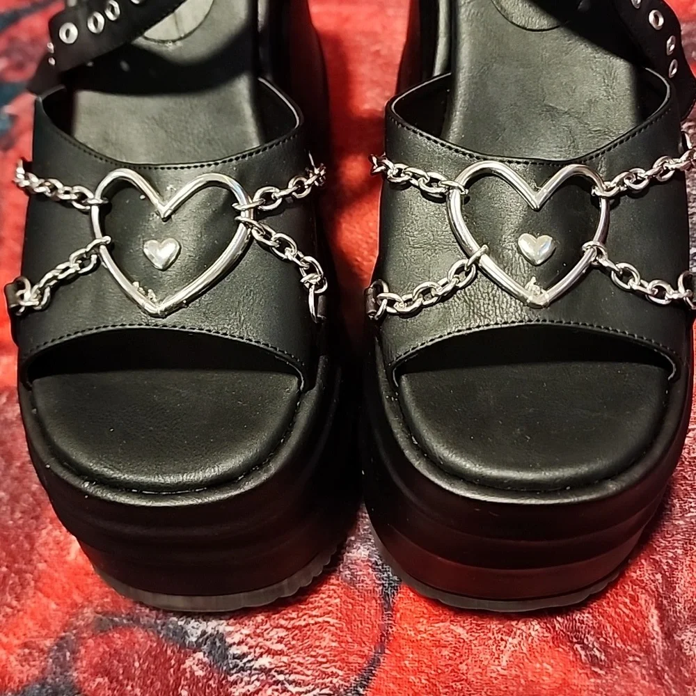 Demonia Wave 9 Platform Sandals - Picture 4 of 8